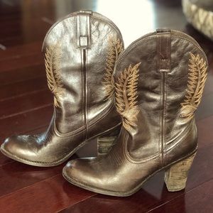 Steve Madden Frontier Cowboy Boots
